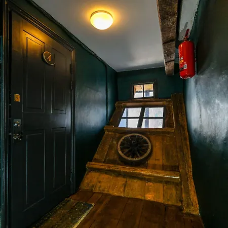 Blacksmith Old Town Apartamento Talin