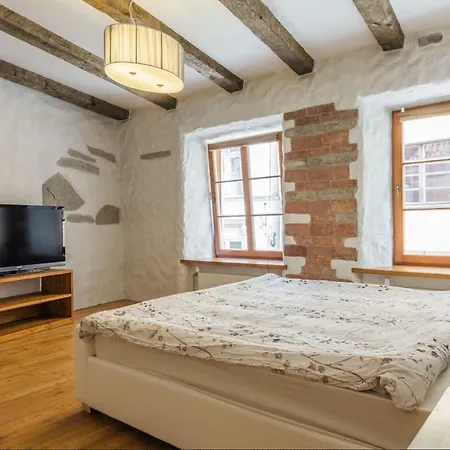 Blacksmith Old Town Apartment *