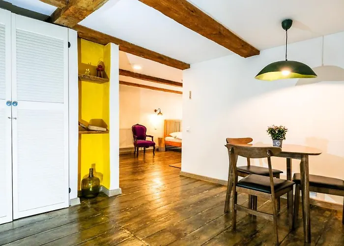 Blacksmith Old Town Апартаменты